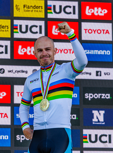 Wereldkampioen tijdrijden Tim Celen - WK G-wielrennen